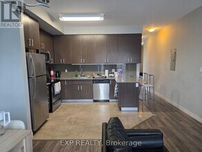 62 Balsam St in Waterloo, ON - Building Photo - Building Photo