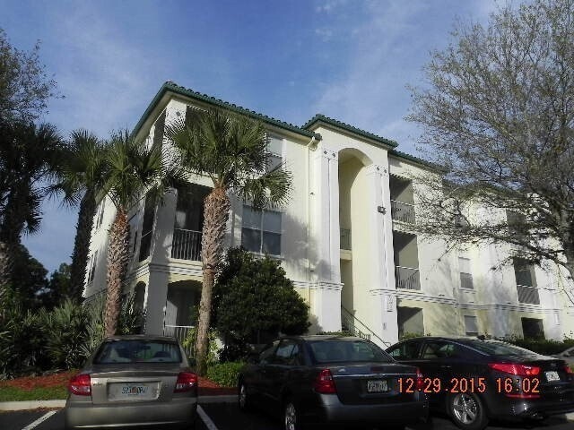 property at 8913 Legacy Ct