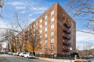 600-642 Locust St Apartments