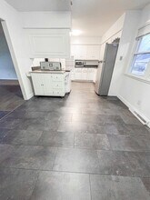 1521 Thompson St in La crosse, WI - Building Photo - Building Photo