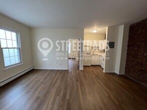 82 S Huntington Ave in Boston, MA - Building Photo - Building Photo