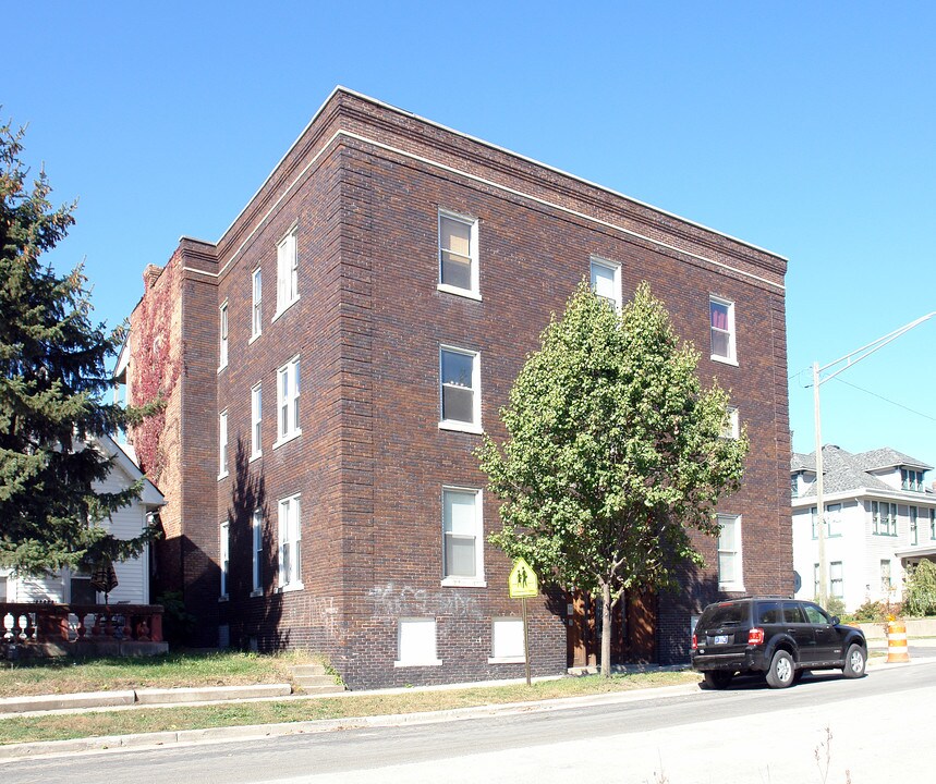 144 N Arsenal Ave in Indianapolis, IN - Building Photo