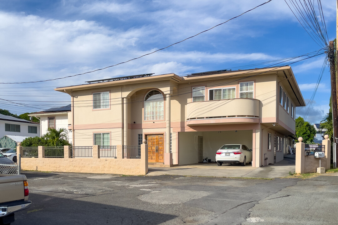 608 N Kuakini St in Honolulu, HI - Building Photo