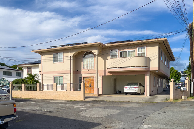 608 N Kuakini St