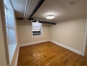 1401 Willow St in Minneapolis, MN - Foto de edificio - Building Photo