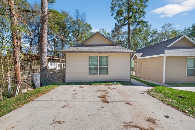 property at 12004 Canal St