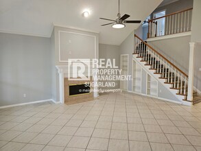 4803 Rebel Ridge Dr in Sugar Land, TX - Building Photo - Building Photo