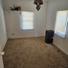 306 Kingsbury Cir in Warner Robins, GA - Building Photo - Building Photo