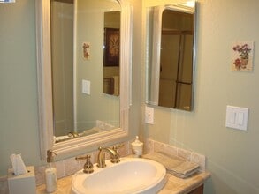 1411 Groth Cir in Pleasanton, CA - Building Photo - Building Photo