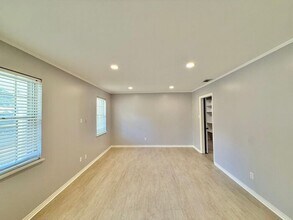 2530 Shenandoah Dr in Tyler, TX - Building Photo - Building Photo