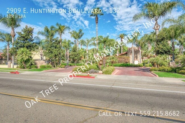 property at 2909 E Huntington Blvd