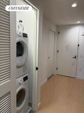 480 Kent Ave in Brooklyn, NY - Building Photo - Building Photo