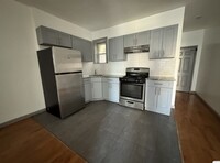 63 Martin Luther King Jr Dr, Unit 5 in Jersey City, NJ - Building Photo - Building Photo