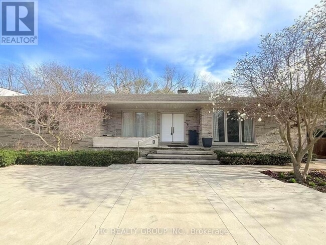 property at 1 Tudor Gate