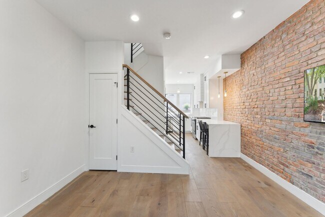 1537 C St SE in Washington, DC - Building Photo - Building Photo