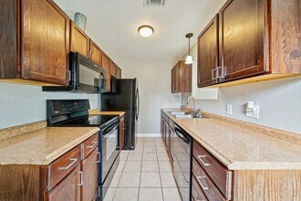 3908 Colorado Ave in Dickinson, TX - Building Photo - Building Photo