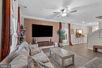 10001 Maids Fancy Way in Hagerstown, MD - Building Photo - Building Photo