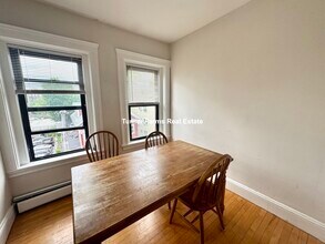 9 Upland Rd, Unit 8 in Cambridge, MA - Building Photo - Building Photo