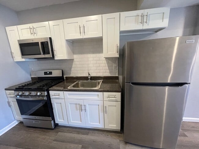 property at 2088 E Clementine St