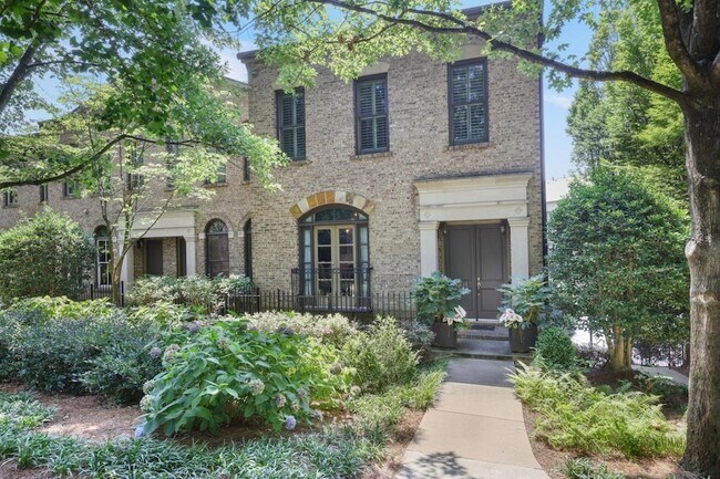 3601 Habersham Rd NW in Atlanta, GA - Building Photo - Building Photo