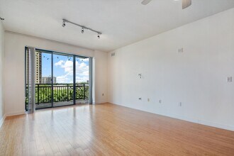 5 E 14th Pl in Chicago, IL - Building Photo - Building Photo