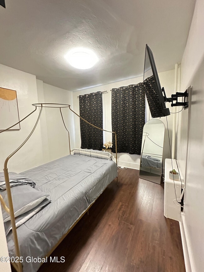 51 Elm St in Albany, NY - Building Photo - Building Photo