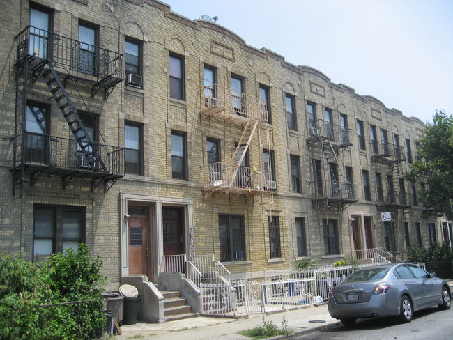 1411 35th St in Brooklyn, NY - Building Photo - Building Photo