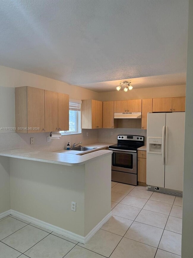 2930 SE 12th Rd in Homestead, FL - Building Photo - Building Photo