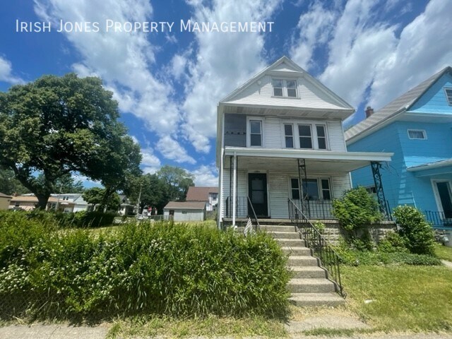 property at 1784 William St