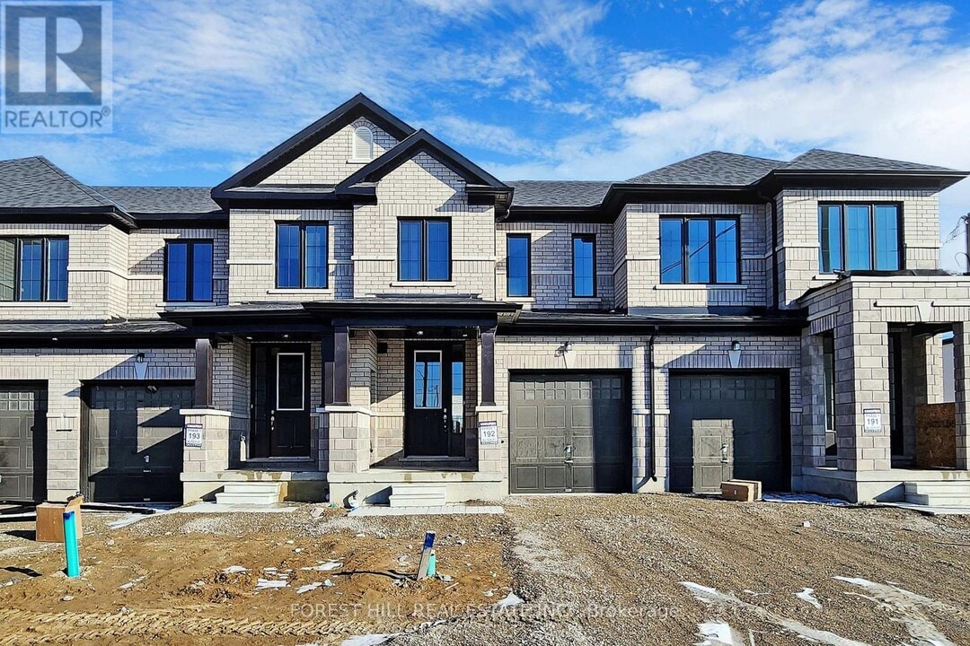97 Corley St in Kawartha Lakes, ON - Building Photo