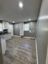 204 Brisco St in Bessemer City, NC - Building Photo - Building Photo