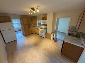 63 Westville Ave in Danbury, CT - Building Photo