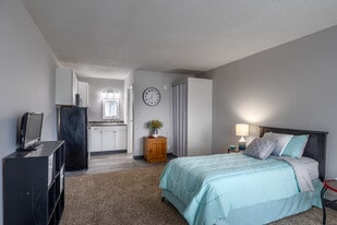 Juniper Hills Apartments in Frankfort, KY - Building Photo