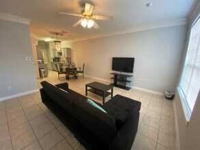 11045 Landswalk Dr in Houston, TX - Building Photo - Building Photo