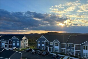 9 Monticello Dr in Brewster, NY - Building Photo