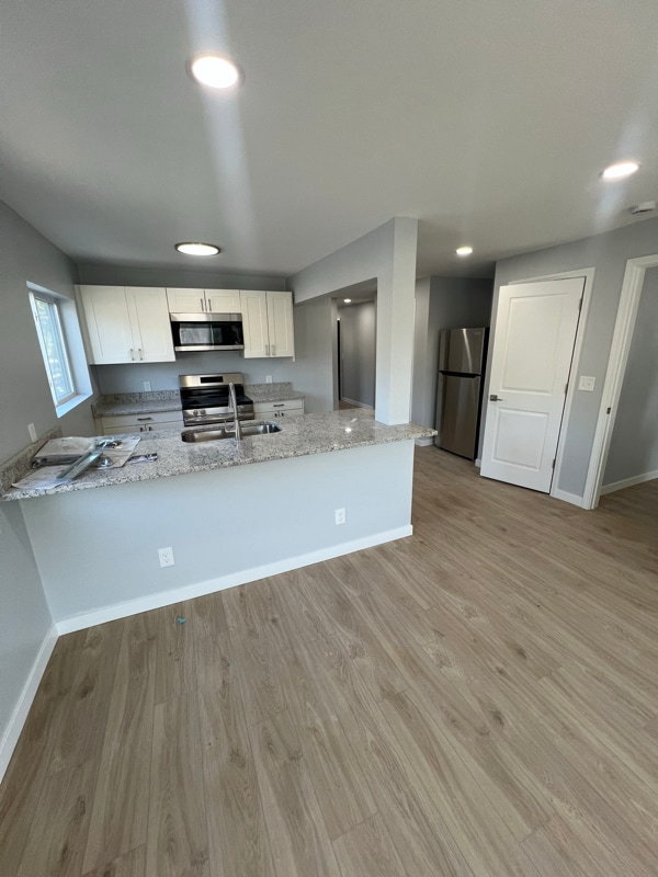 3982 Superior Ave
