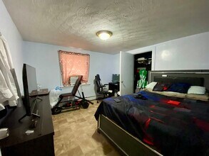 530 Beach St, Unit 1 in Revere, MA - Building Photo - Building Photo