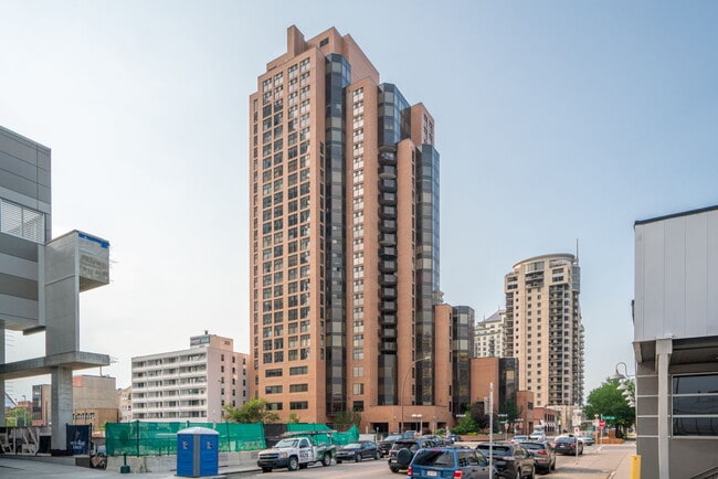 property at 1100-1100 8 Ave SW