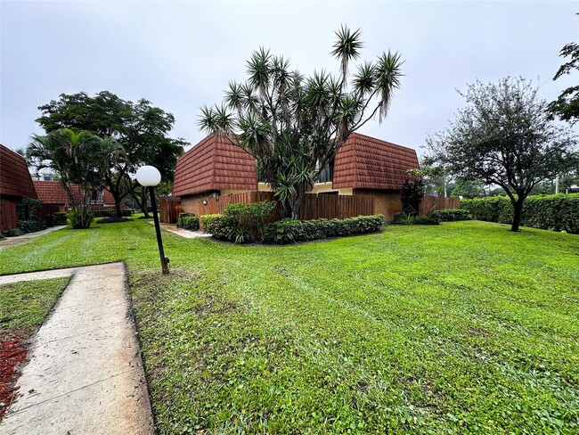 property at 3103 Spanish Wells Dr
