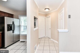 12856 Mill Brook Ct in Woodbridge, VA - Building Photo - Building Photo