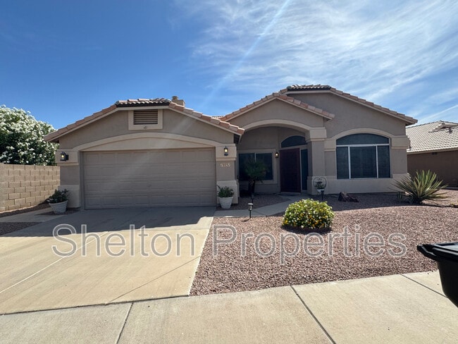 property at 19231 N Coyote Lakes Pkwy
