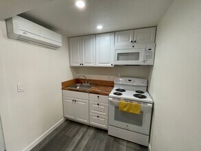 37824 Old Highway 80, Unit Cabin 2 in Boulevard, CA - Building Photo - Building Photo