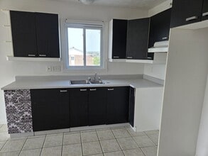 109 Rue Bourgeois in Granby, QC - Building Photo - Building Photo