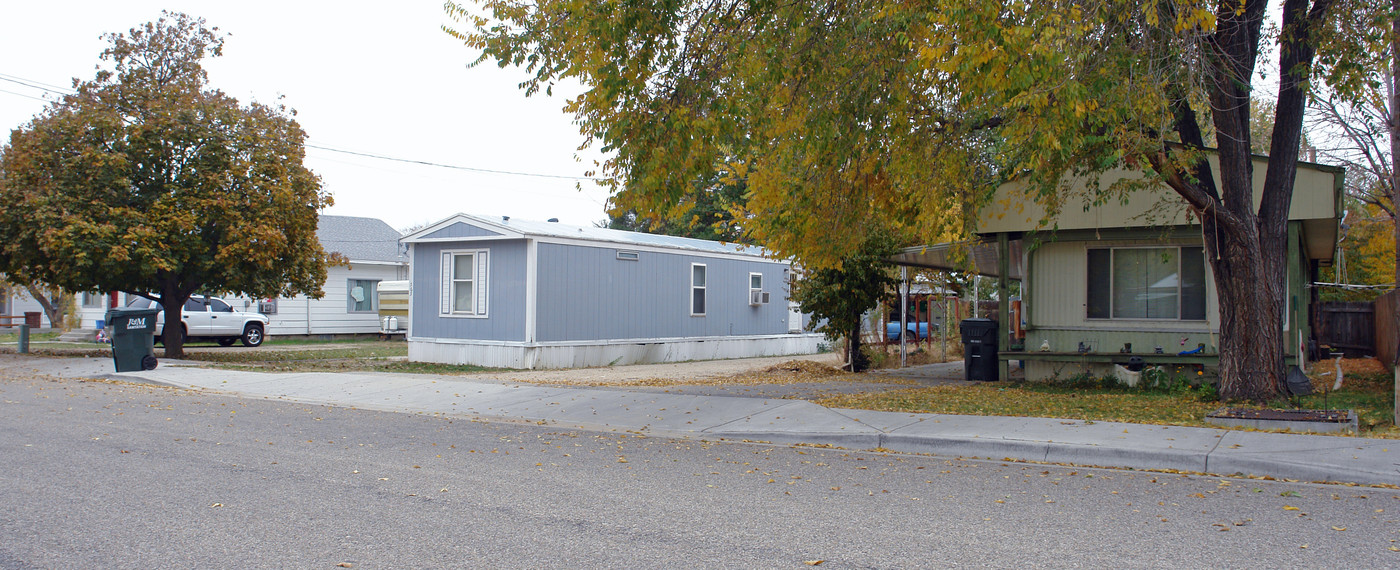 Elm Mobile Home Park in Kuna, ID - Building Photo