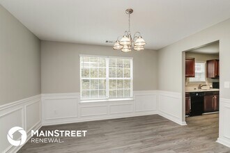 6854 Fireside Ln in College Park, GA - Building Photo - Building Photo