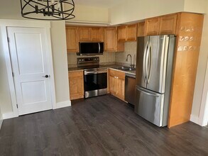 159 Washington St, Unit Upstairs in Doylestown, PA - Foto de edificio - Building Photo