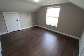 2317 E Hartson Ave in Spokane, WA - Building Photo - Building Photo