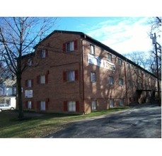 Whittier Apartments in Cincinnati, OH - Building Photo - Building Photo