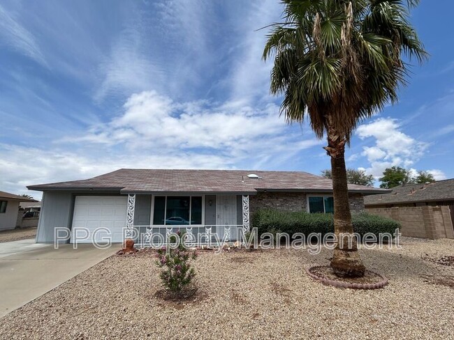12642 W Skyview Dr in Sun City West, AZ - Building Photo - Building Photo