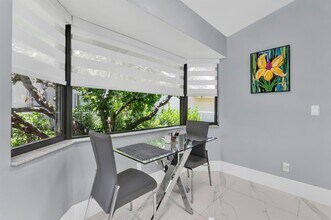 10632 NW 7th St in Plantation, FL - Building Photo - Building Photo